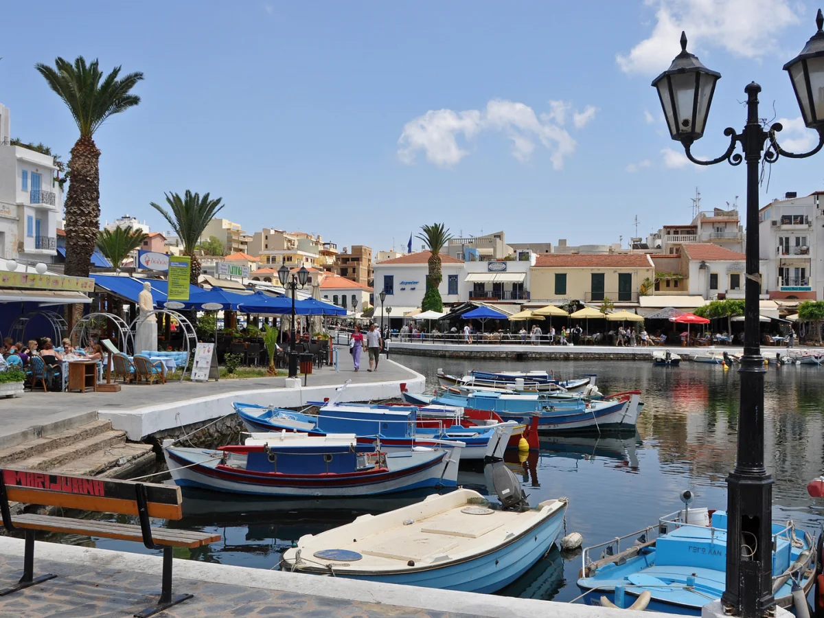 Rent a car in Agios Nikolaos