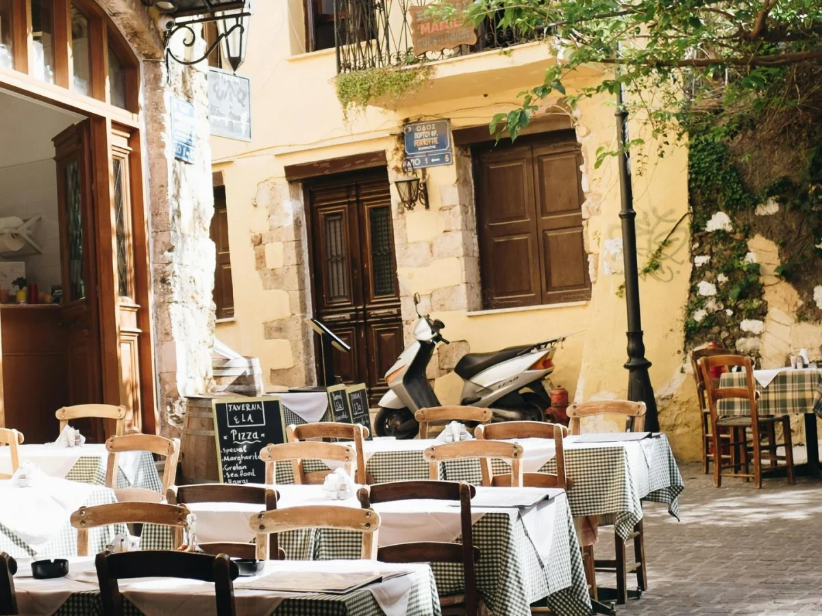 Rent a Car in Chania Town