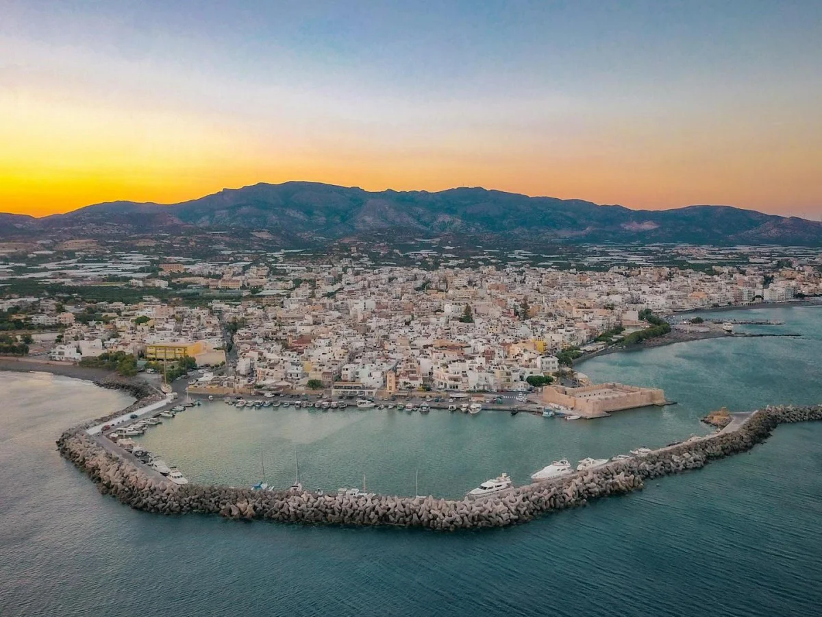 Rent a car in Ierapetra